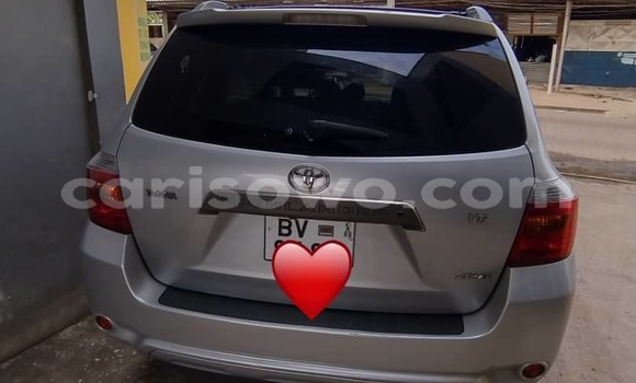 Acheter Occasion Voiture Toyota Highlander Gris à Abomey Calavi, Benin Acheter Occasion Voiture Toyota Highlander Gris à Abomey Calavi, Benin