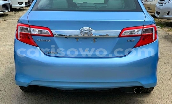 Sayi Na hannu Toyota Camry Blue Mota in Cotonou a Benin Sayi Na hannu Toyota Camry Blue Mota in Cotonou a Benin