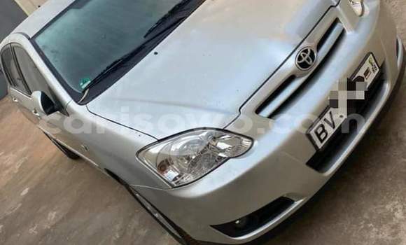 Acheter Occasion Voiture Toyota Corolla Gris à Abomey Calavi, Benin Acheter Occasion Voiture Toyota Corolla Gris à Abomey Calavi, Benin