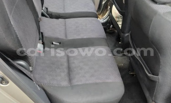 Sayi Na hannu Honda Civic Azurfa Mota in Cotonou a Benin