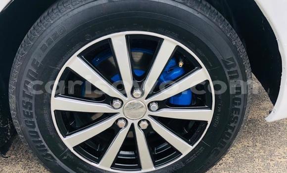 Acheter Occasion Voiture Toyota Corolla Gris à Abomey Calavi, Benin Acheter Occasion Voiture Toyota Corolla Gris à Abomey Calavi, Benin