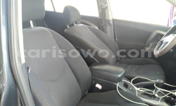 Acheter Occasion Voiture Toyota RAV4 Noir à Cotonou, Benin Acheter Occasion Voiture Toyota RAV4 Noir à Cotonou, Benin