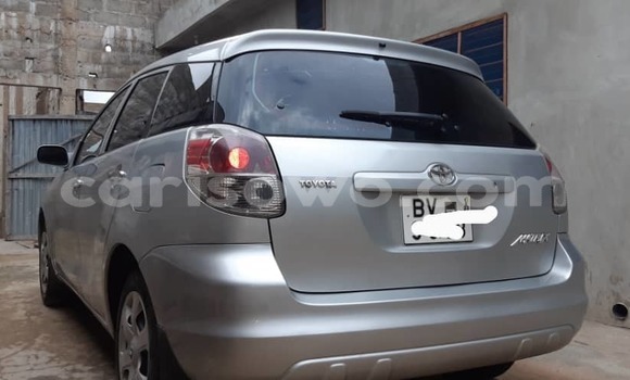 Sayi Na hannu Toyota Matrix Sauran Mota in Cotonou a Benin Sayi Na hannu Toyota Matrix Sauran Mota in Cotonou a Benin