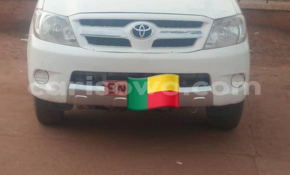 Acheter Occasion Voiture Toyota Hilux Blanc à Cotonou, Benin