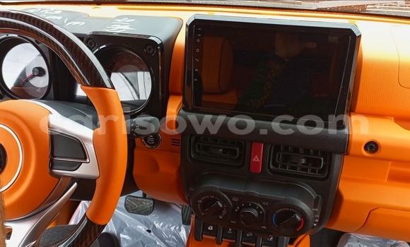 Sayi Na hannu Suzuki Jimny Black Mota in Cotonou a Benin Sayi Na hannu Suzuki Jimny Black Mota in Cotonou a Benin