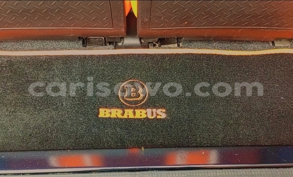 Sayi Na hannu Suzuki Jimny Black Mota in Cotonou a Benin Sayi Na hannu Suzuki Jimny Black Mota in Cotonou a Benin