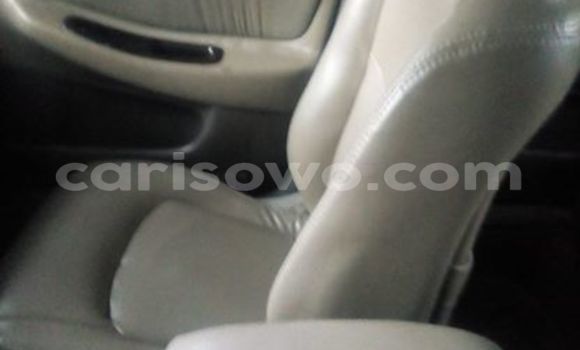 Ra Àlòkù Honda Accord funfun Ọkọ̀ in Cotonou ni Benin Ra Àlòkù Honda Accord funfun Ọkọ̀ in Cotonou ni Benin