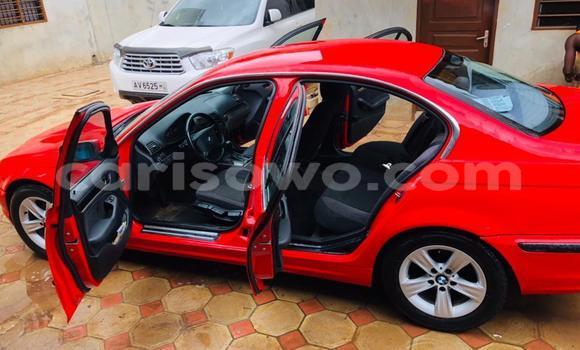 Acheter Occasion Voiture BMW 321 Rouge à Abomey Calavi, Benin Acheter Occasion Voiture BMW 321 Rouge à Abomey Calavi, Benin