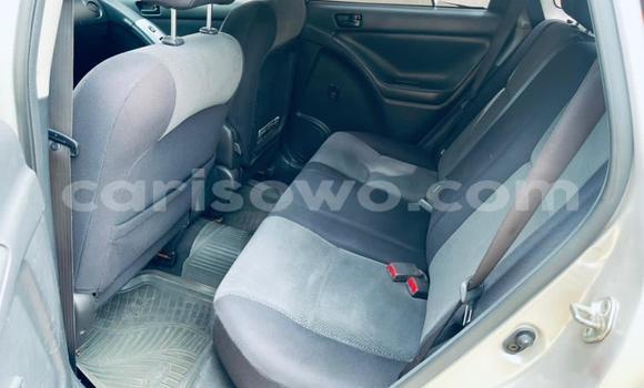 Acheter Occasion Voiture Toyota Matrix Gris à Cotonou, Benin Acheter Occasion Voiture Toyota Matrix Gris à Cotonou, Benin