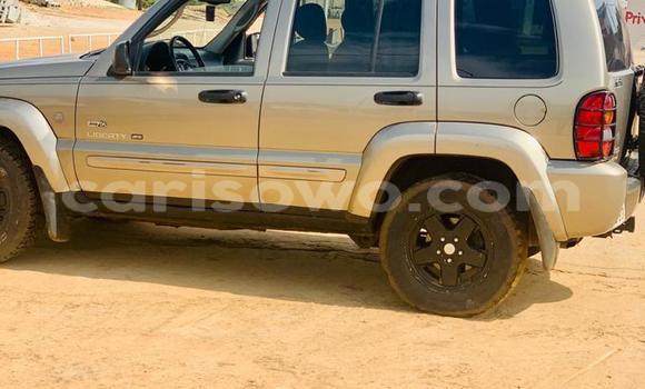 Acheter Occasion Voiture Jeep Liberty (North America) Beige à Abomey Calavi, Benin Acheter Occasion Voiture Jeep Liberty (North America) Beige à Abomey Calavi, Benin