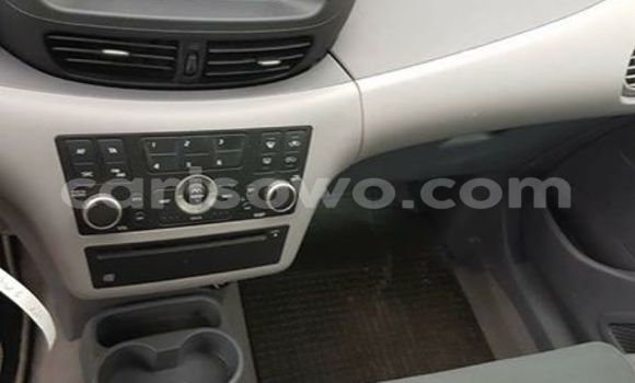 Ra Àlòkù Nissan Almera Silver Ọkọ̀ in Cotonou ni Benin Ra Àlòkù Nissan Almera Silver Ọkọ̀ in Cotonou ni Benin