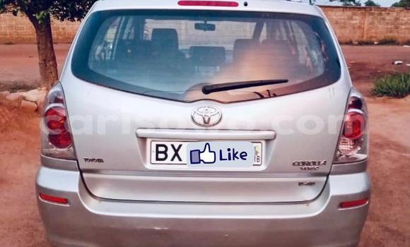 Acheter Occasion Voiture Toyota Corolla Verso Gris à Abomey Calavi, Benin Acheter Occasion Voiture Toyota Corolla Verso Gris à Abomey Calavi, Benin