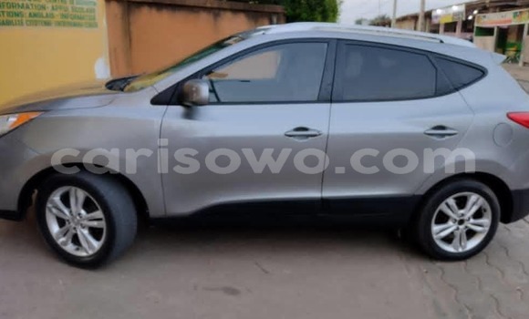 Acheter Occasion Voiture Hyundai Tucson Gris à Abomey Calavi, Benin Acheter Occasion Voiture Hyundai Tucson Gris à Abomey Calavi, Benin