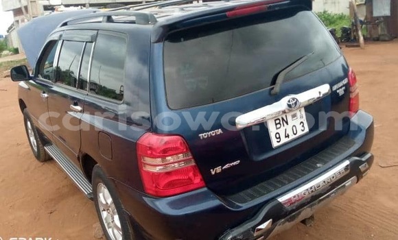 Acheter Occasion Voiture Toyota Highlander Bleu à Abomey Calavi, Benin Acheter Occasion Voiture Toyota Highlander Bleu à Abomey Calavi, Benin