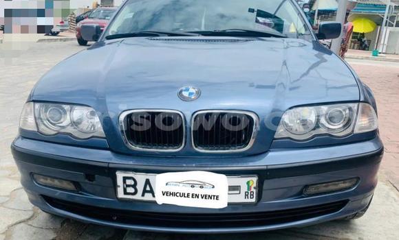 Acheter Occasion Voiture BMW 326 Bleu à Abomey Calavi, Benin Acheter Occasion Voiture BMW 326 Bleu à Abomey Calavi, Benin