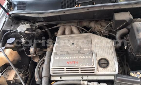 Acheter Occasion Voiture Lexus RX 300 Gris à Abomey Calavi, Benin Acheter Occasion Voiture Lexus RX 300 Gris à Abomey Calavi, Benin