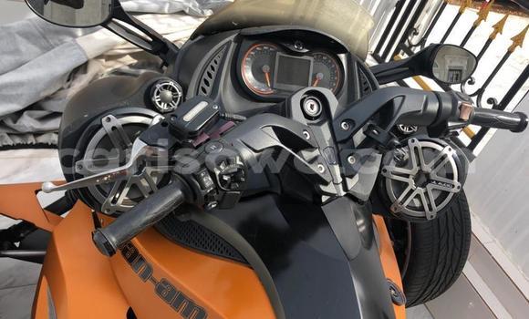 Acheter Occasion Moto Can-am/ Brp Spyder Rouge à Cotonou, Benin Acheter Occasion Moto Can-am/ Brp Spyder Rouge à Cotonou, Benin