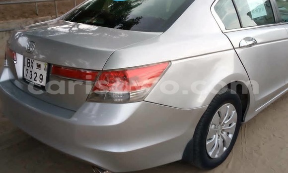 Ra Àlòkù Honda Accord Silver Ọkọ̀ in Abomey Calavi ni Benin Ra Àlòkù Honda Accord Silver Ọkọ̀ in Abomey Calavi ni Benin