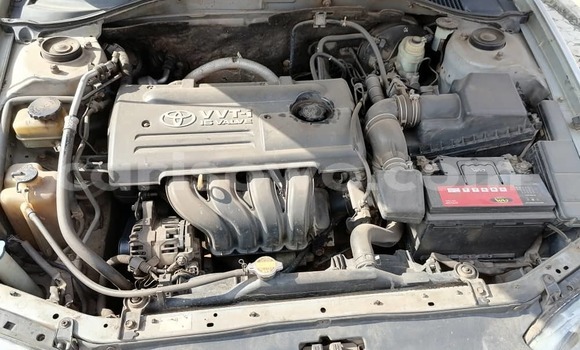 Ra Àlòkù Toyota Avensis Silver Ọkọ̀ in Abomey Calavi ni Benin Ra Àlòkù Toyota Avensis Silver Ọkọ̀ in Abomey Calavi ni Benin