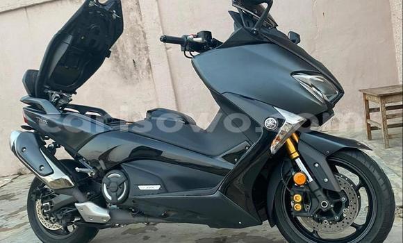 Acheter Occasion Moto Yamaha TMAX Noir à Cotonou, Benin Acheter Occasion Moto Yamaha TMAX Noir à Cotonou, Benin