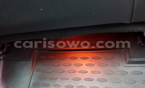 Sayi Na hannu Volkswagen Touareg Azurfa Mota in Cotonou a Benin Sayi Na hannu Volkswagen Touareg Azurfa Mota in Cotonou a Benin