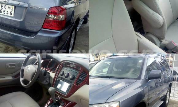 Acheter Occasion Voiture Toyota Highlander Bleu à Cotonou au Benin Acheter Occasion Voiture Toyota Highlander Bleu à Cotonou au Benin