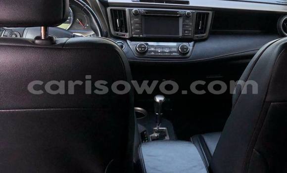 Acheter Occasion Voiture Toyota RAV4 Blanc à Abomey Calavi, Benin Acheter Occasion Voiture Toyota RAV4 Blanc à Abomey Calavi, Benin