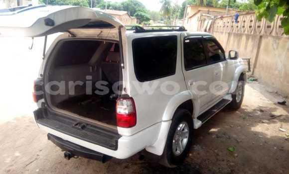 Acheter Occasion Voiture Toyota 4Runner Blanc à Abomey Calavi, Benin Acheter Occasion Voiture Toyota 4Runner Blanc à Abomey Calavi, Benin