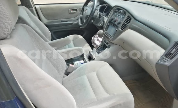 Acheter Occasion Voiture Toyota RAV4 Bleu à Abomey Calavi, Benin Acheter Occasion Voiture Toyota RAV4 Bleu à Abomey Calavi, Benin