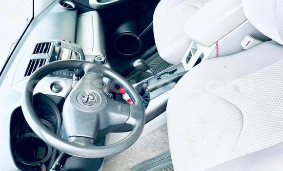 Acheter Neuf Voiture Toyota RAV4 Noir à Cotonou, Benin Acheter Neuf Voiture Toyota RAV4 Noir à Cotonou, Benin