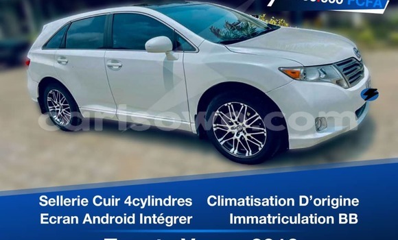 Acheter Occasion Voiture Toyota Venza Blanc à Cotonou, Benin