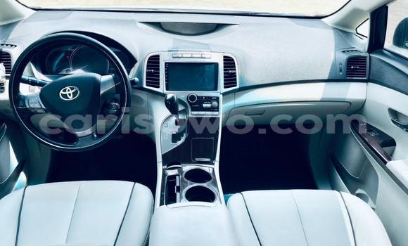 Ra Àlòkù Toyota Venza funfun Ọkọ̀ in Cotonou ni Benin Ra Àlòkù Toyota Venza funfun Ọkọ̀ in Cotonou ni Benin