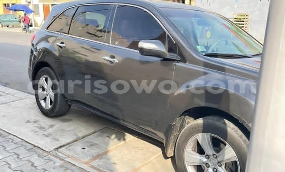 Sayi Na hannu Acura MDX Azurfa Mota in Abomey Calavi a Benin Sayi Na hannu Acura MDX Azurfa Mota in Abomey Calavi a Benin