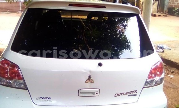 Acheter Occasion Voiture Mitsubishi Outlander Blanc à Abomey Calavi, Benin Acheter Occasion Voiture Mitsubishi Outlander Blanc à Abomey Calavi, Benin