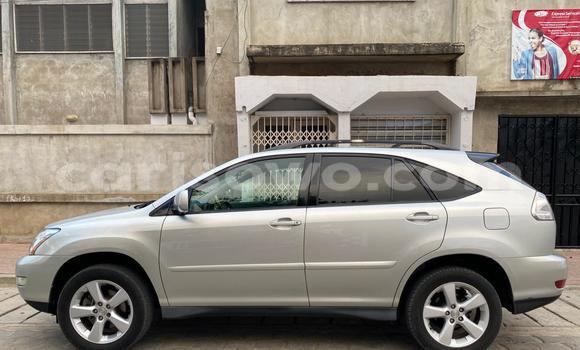 Acheter Occasion Voiture Lexus RX 330 Beige à Cotonou, Benin Acheter Occasion Voiture Lexus RX 330 Beige à Cotonou, Benin