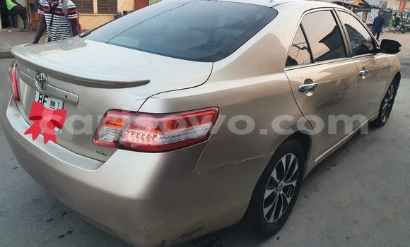 Acheter Occasion Voiture Toyota Camry Beige à Abomey Calavi, Benin Acheter Occasion Voiture Toyota Camry Beige à Abomey Calavi, Benin