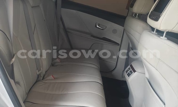 Acheter Occasion Voiture Toyota Venza Gris à Abomey Calavi, Benin Acheter Occasion Voiture Toyota Venza Gris à Abomey Calavi, Benin