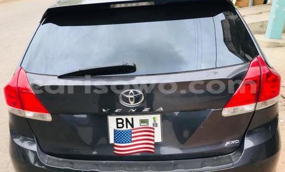 Ra Àlòkù Toyota Venza Silver Ọkọ̀ in Cotonou ni Benin Ra Àlòkù Toyota Venza Silver Ọkọ̀ in Cotonou ni Benin