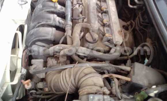 Ra Àlòkù Pontiac Vibe Blue Ọkọ̀ in Abomey Calavi ni Benin Ra Àlòkù Pontiac Vibe Blue Ọkọ̀ in Abomey Calavi ni Benin