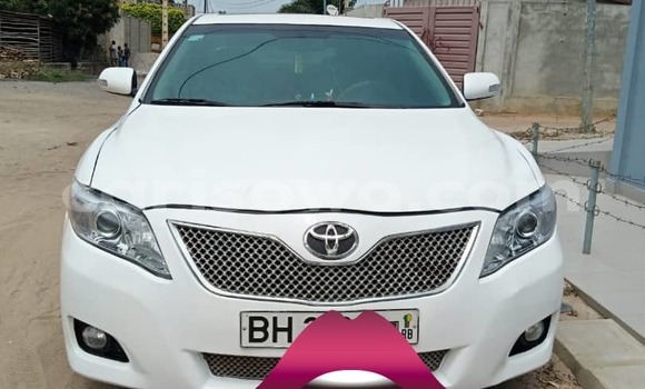 Buy Used Toyota Camry White Car in Abomey Calavi in Benign Buy Used Toyota Camry White Car in Abomey Calavi in Benign