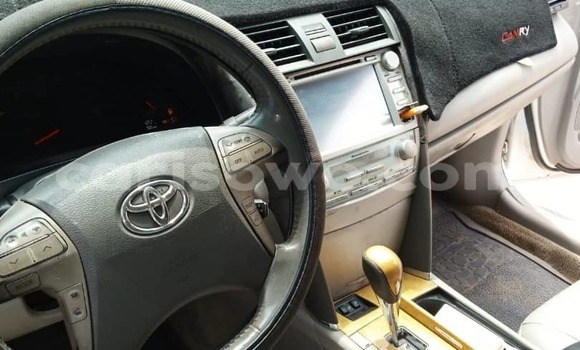 Buy Used Toyota Camry White Car in Abomey Calavi in Benign Buy Used Toyota Camry White Car in Abomey Calavi in Benign