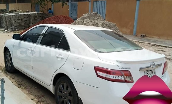 Buy Used Toyota Camry White Car in Abomey Calavi in Benign Buy Used Toyota Camry White Car in Abomey Calavi in Benign