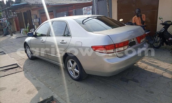 Acheter Occasion Voiture Honda Accord Gris à Abomey Calavi, Benin Acheter Occasion Voiture Honda Accord Gris à Abomey Calavi, Benin
