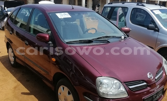 Buy Used Nissan Almera Tino Red Car in Cotonou in Benign