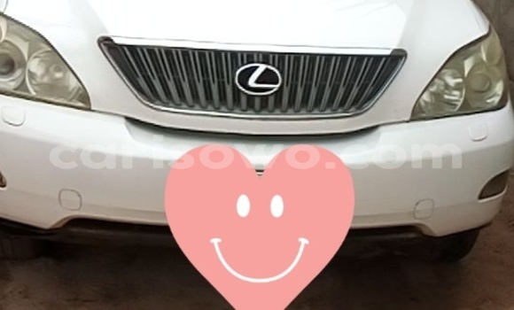 Acheter Occasion Voiture Lexus RX 350 Blanc à Abomey Calavi, Benin Acheter Occasion Voiture Lexus RX 350 Blanc à Abomey Calavi, Benin