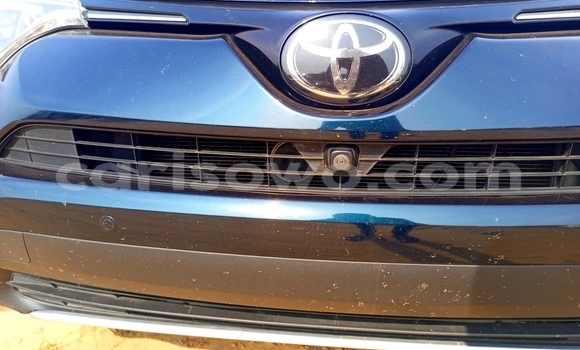 Ra Àlòkù Toyota RAV4 Blue Ọkọ̀ in Cotonou ni Benin Ra Àlòkù Toyota RAV4 Blue Ọkọ̀ in Cotonou ni Benin
