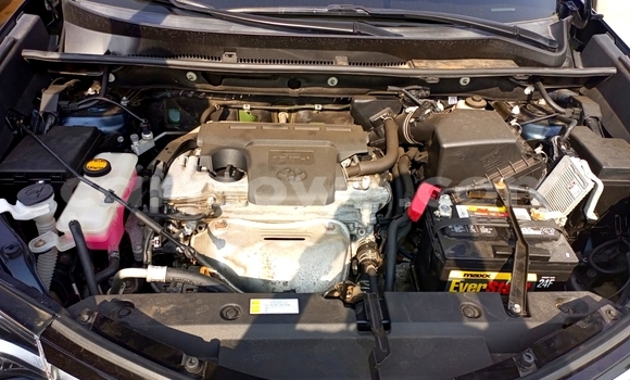 Ra Àlòkù Toyota RAV4 Blue Ọkọ̀ in Cotonou ni Benin Ra Àlòkù Toyota RAV4 Blue Ọkọ̀ in Cotonou ni Benin