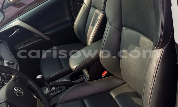 Ra Àlòkù Toyota RAV4 Blue Ọkọ̀ in Cotonou ni Benin Ra Àlòkù Toyota RAV4 Blue Ọkọ̀ in Cotonou ni Benin