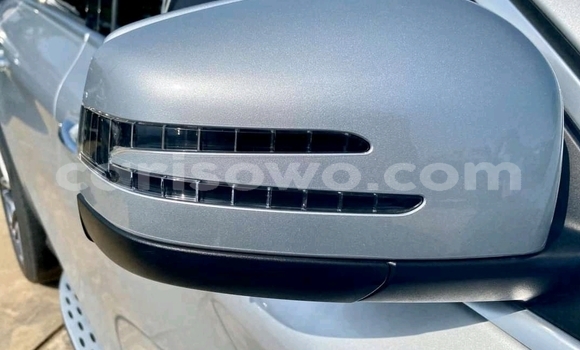 Sayi Na hannu Mercedes-Benz GLE Azurfa Mota in Cotonou a Benin Sayi Na hannu Mercedes-Benz GLE Azurfa Mota in Cotonou a Benin