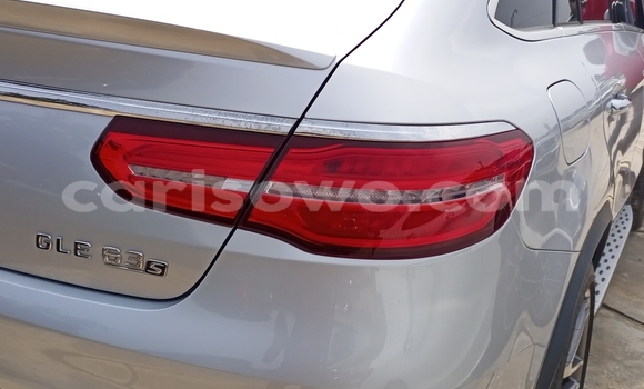 Sayi Na hannu Mercedes-Benz GLE Azurfa Mota in Cotonou a Benin Sayi Na hannu Mercedes-Benz GLE Azurfa Mota in Cotonou a Benin